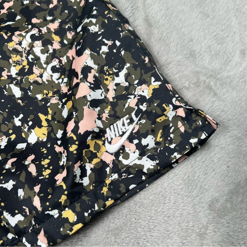 NWT Nike NSW 6" Regrind Shorts Mens XXL Mesh Lined Medium Olive White IF8502 222 - Picture 4 of 10